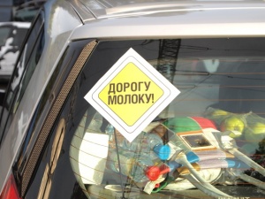 Девять алтайских предприятий примут участие в автопробеге «Дорогу Молоку!»